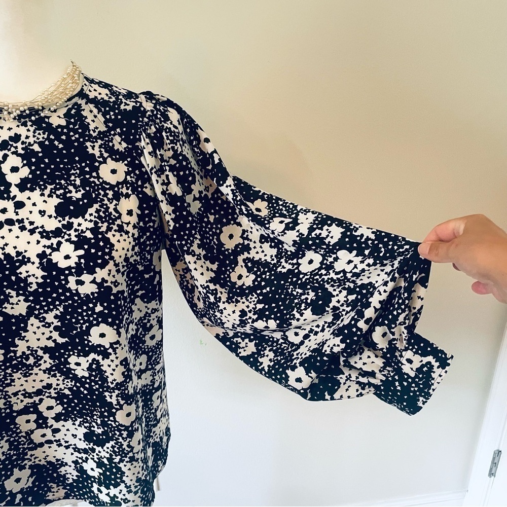 Ann Taylor Women's Floral Daisy Long Sleeve Shift Dress - Black/White, Size S - Picture 5 of 10